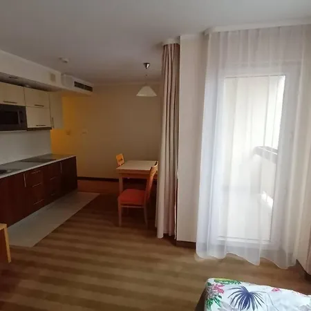 10q - Z6 1004 * Warsaw