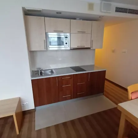 10q - Z6 1004 * ワルシャワ